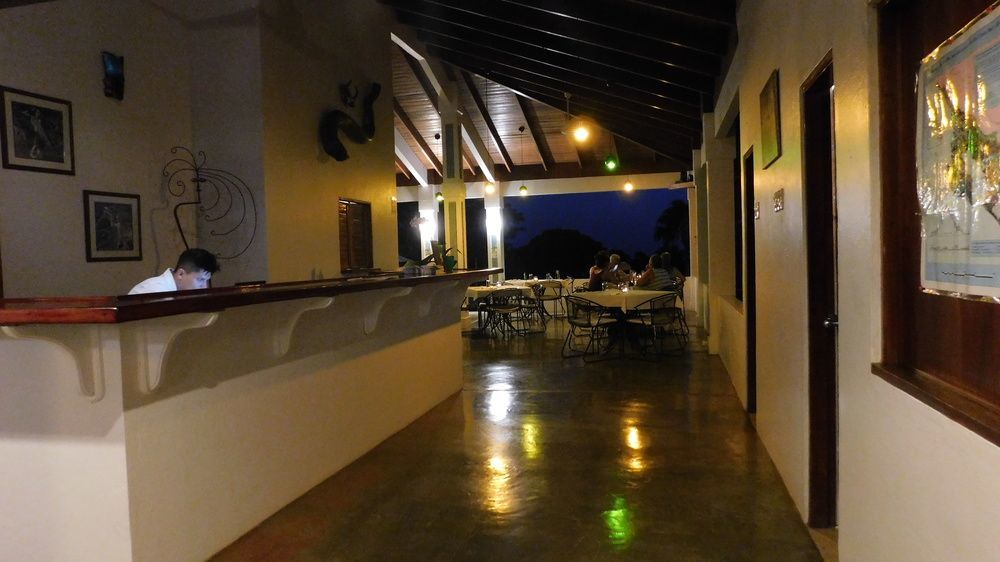 Hotel Lookout Playa Tortuga Ojochal Exterior photo